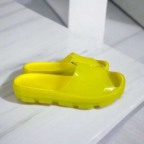 NWT UGG Jella Clear Slide Sandals Yellow Size 10 - Picture 2 of 14